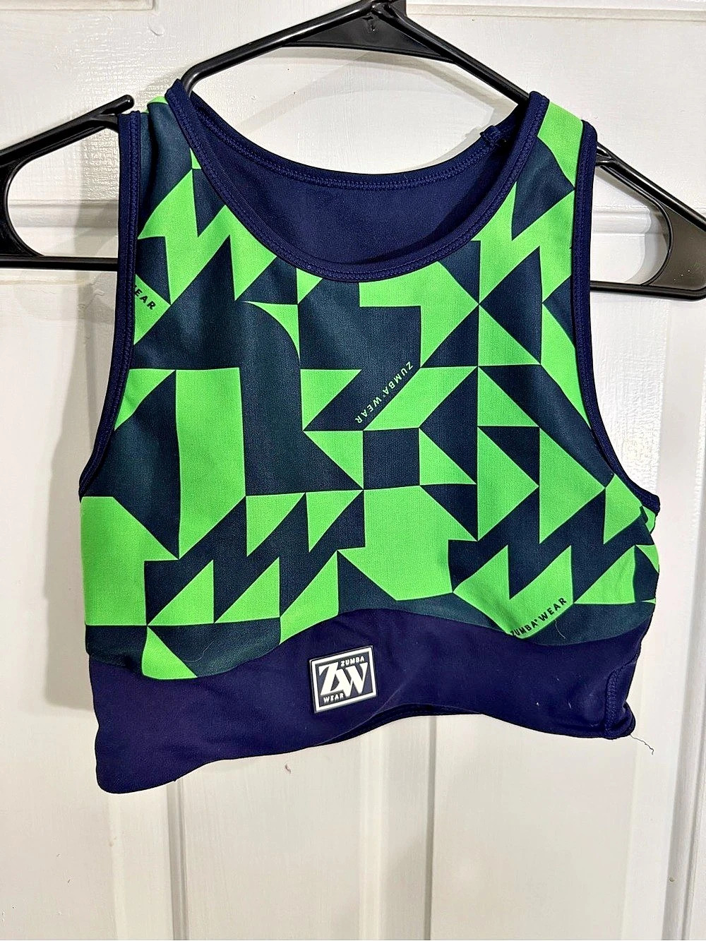 Zumba Active Geometric Athletic Crop Top in Green & Navy
